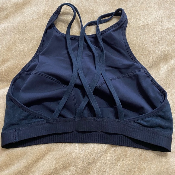 Reebok Crossfit Sports Bra Size Small - Picture 2 of 3